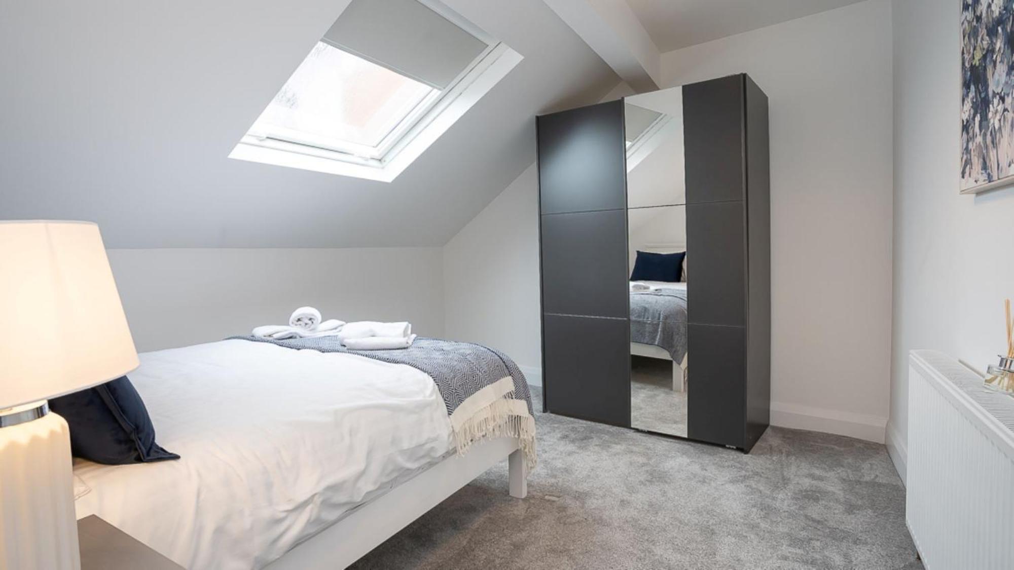 Luxury 4 Bdr House By Breaks Hébergement de vacances *